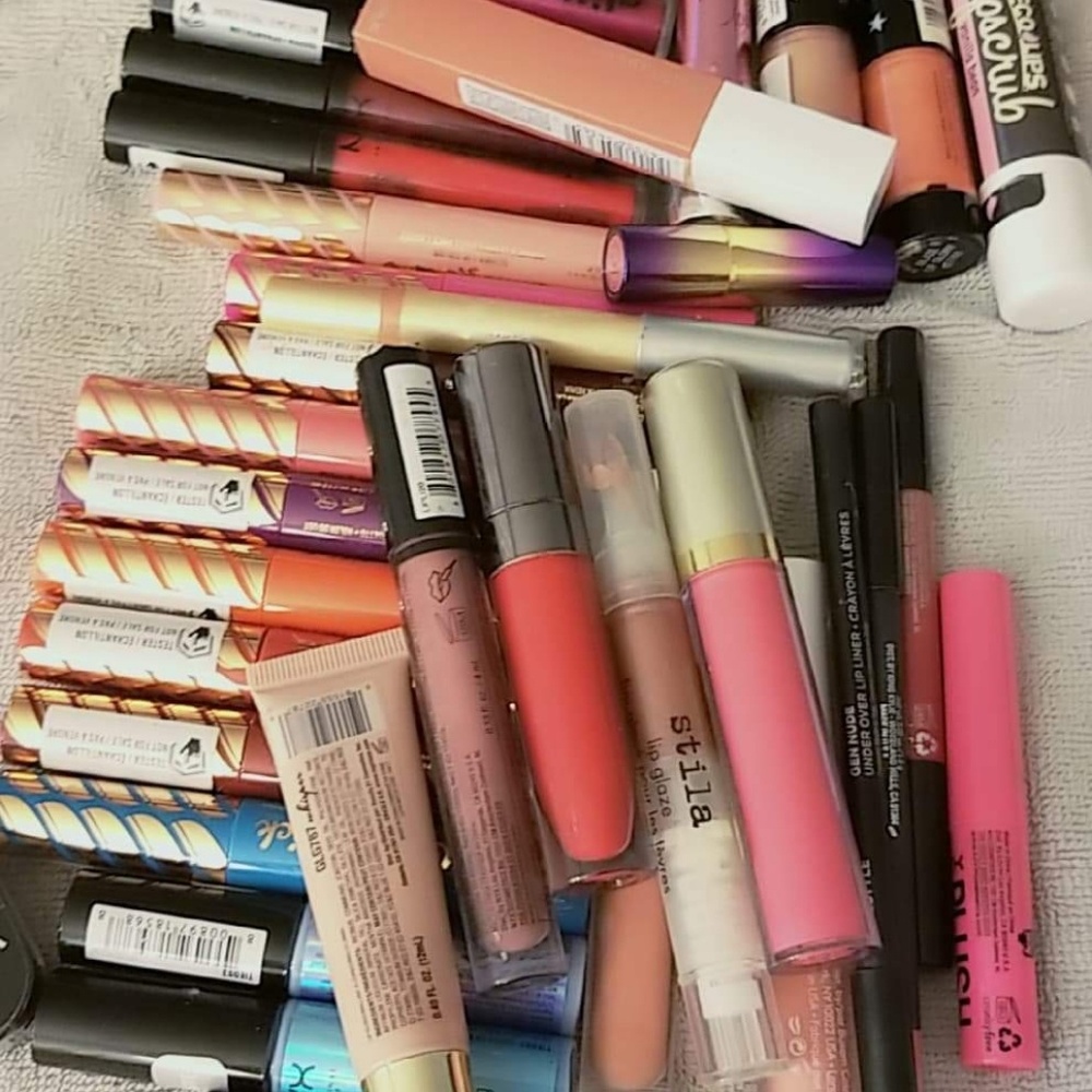 Make-up De-stash - Picture 4 of 4